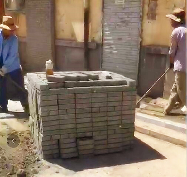 洛陽瀍河回族區鐵路局職工培訓基地透水磚工程施工中